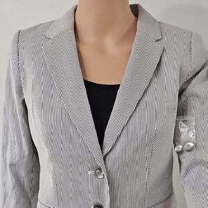 NWOT The Limited Black and White Striped Blazer
